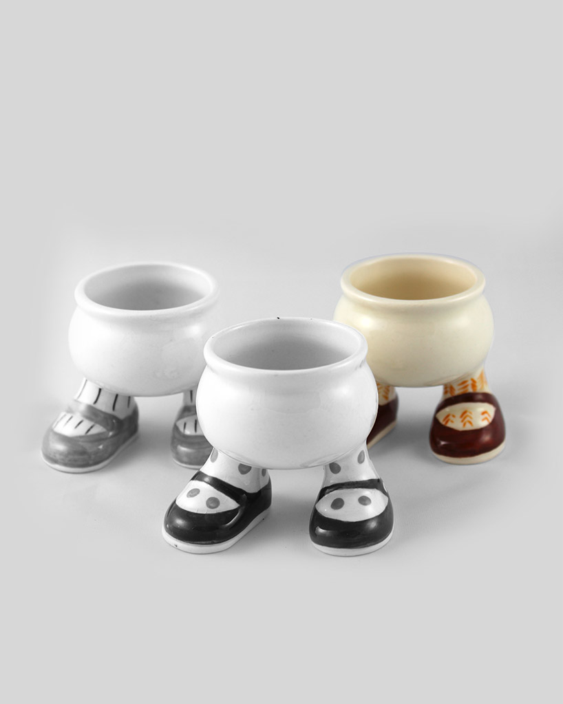 £24.00 :: Brown Carlton Ware ‘Walking Ware’ Eggcup